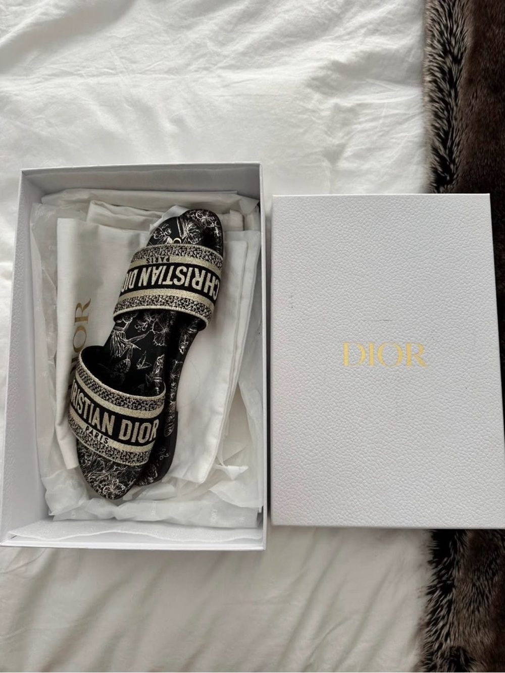 DIOR Dway slides black + gold size 39 - Picture 2 of 4